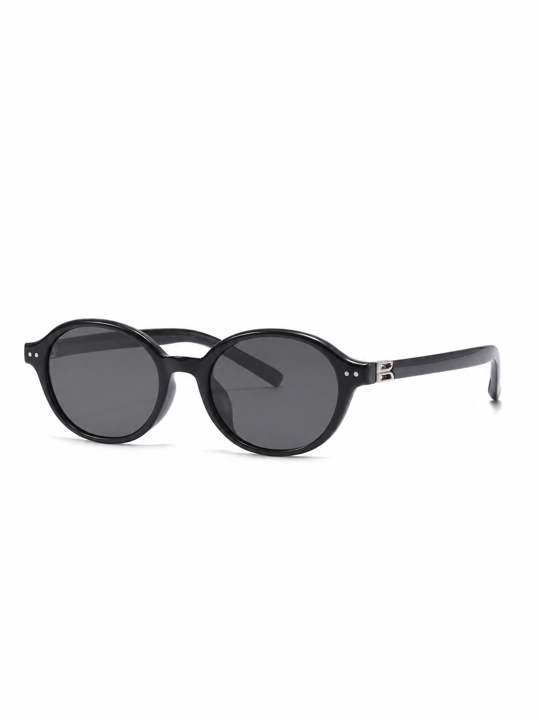 Three-quarter view of Orbis black round sunglasses with gray lenses and silver-tone temple accents