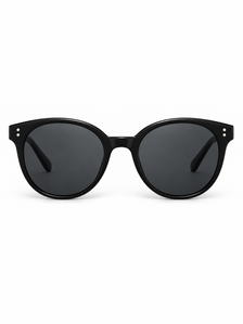 Ronde sunglasses, straight-on front view on white